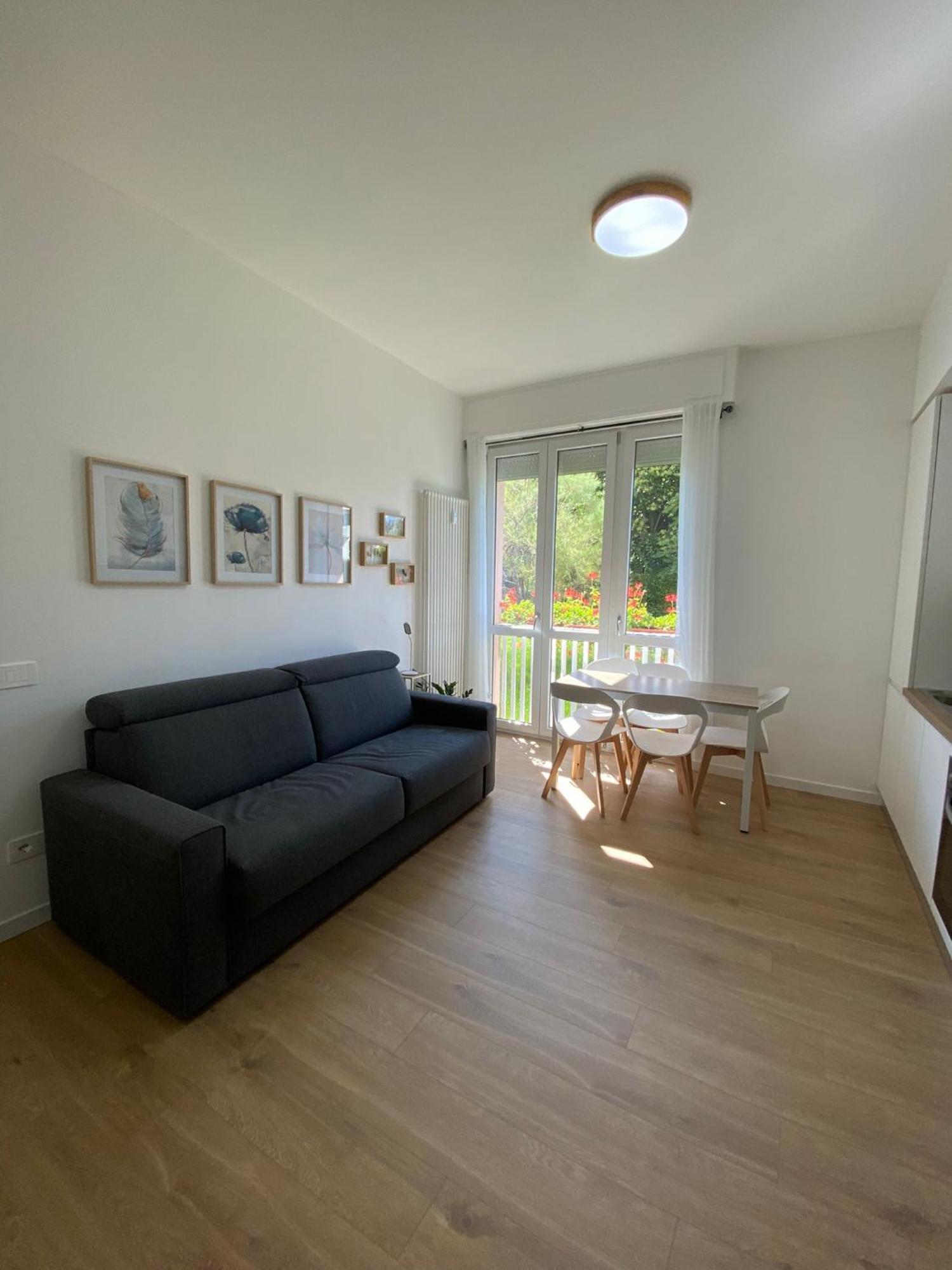 Casa Corso Matteotti 16 Apartment Lecco Luaran gambar